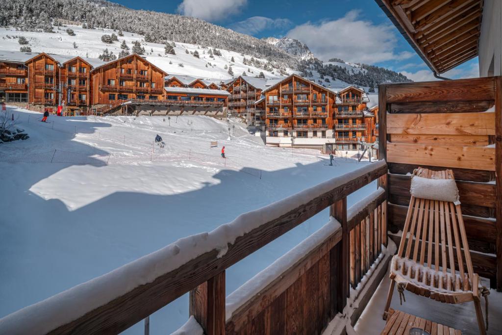 Le Chalet Blanc Hotel Spa hotel pied des pistes 12