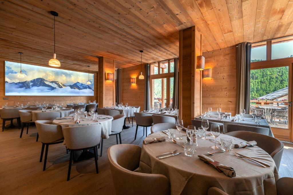 Le Chalet Blanc Hotel Spa hotel pied des pistes 3