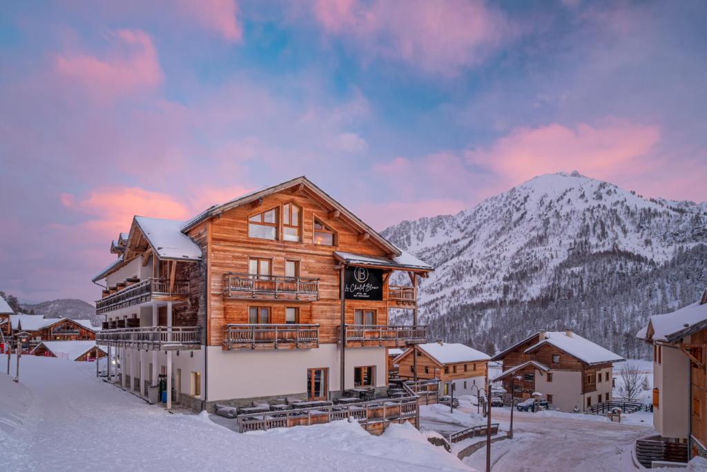 Le Chalet Blanc Hotel Spa hotel pied des pistes