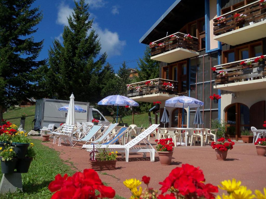 Le Chalet de Bisanne hotel pied des pistes 4