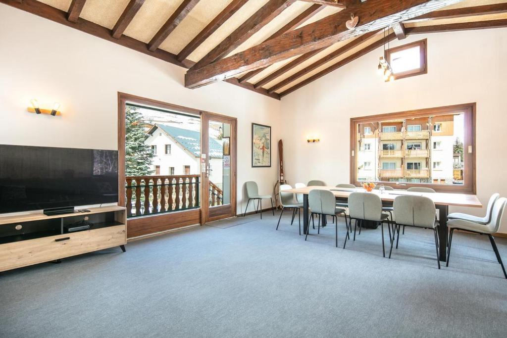 Le Chalet hotel pied des pistes 5