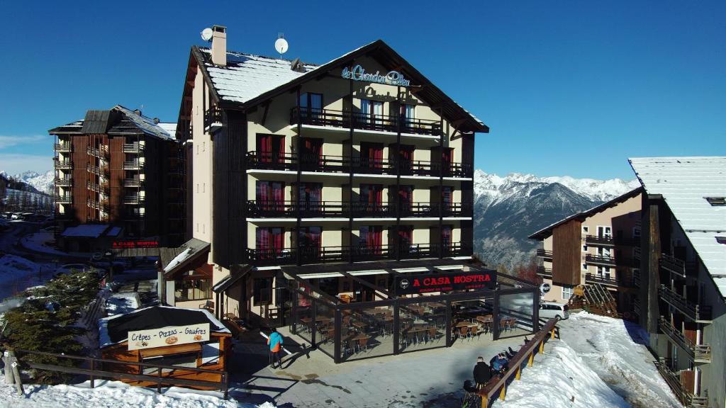 Le Chardon Bleu hotel pied des pistes 5