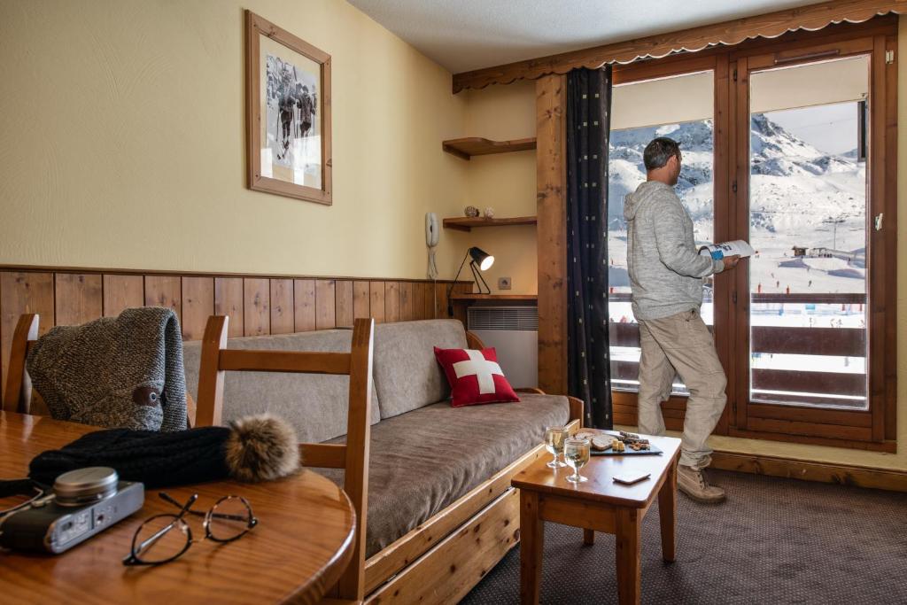 Le Cheval Blanc Village Montana hotel pied des pistes 14