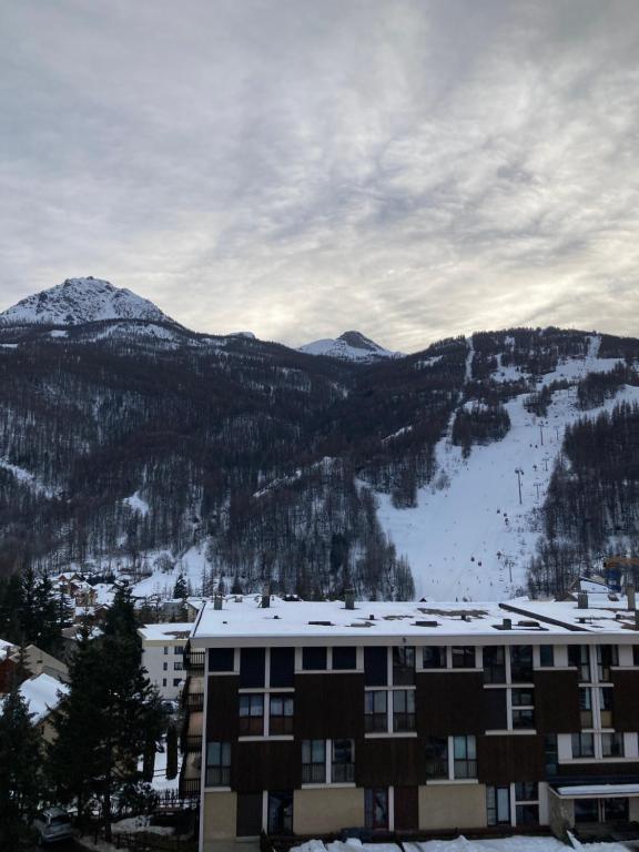 Le Flocon 6 personnes appartement pied des pistes 3