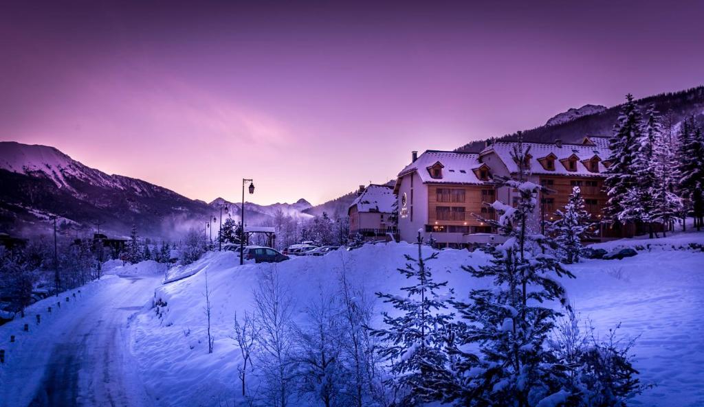 Le Grand Aigle Hotel Spa hotel pied des pistes 18