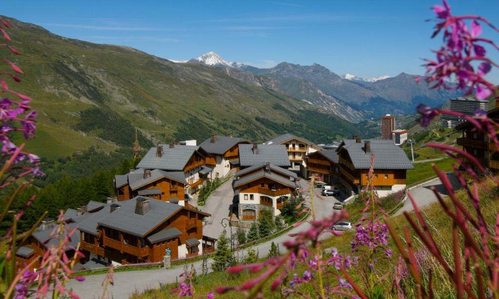 Le Hameau de la Sapiniere hotel pied des pistes 8