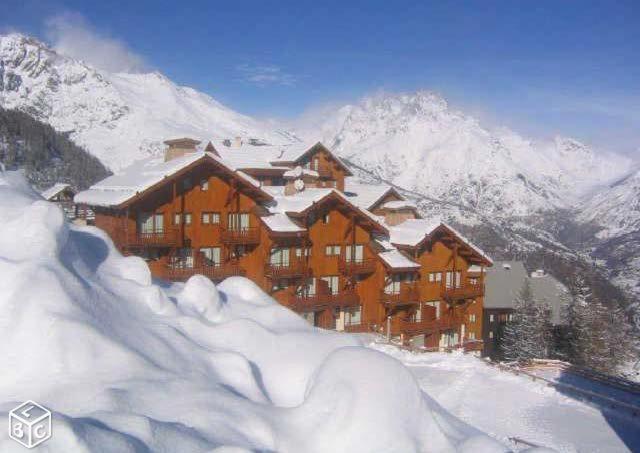 Le Hameau des Ecrins Station 1800 appartement pied des pistes 15