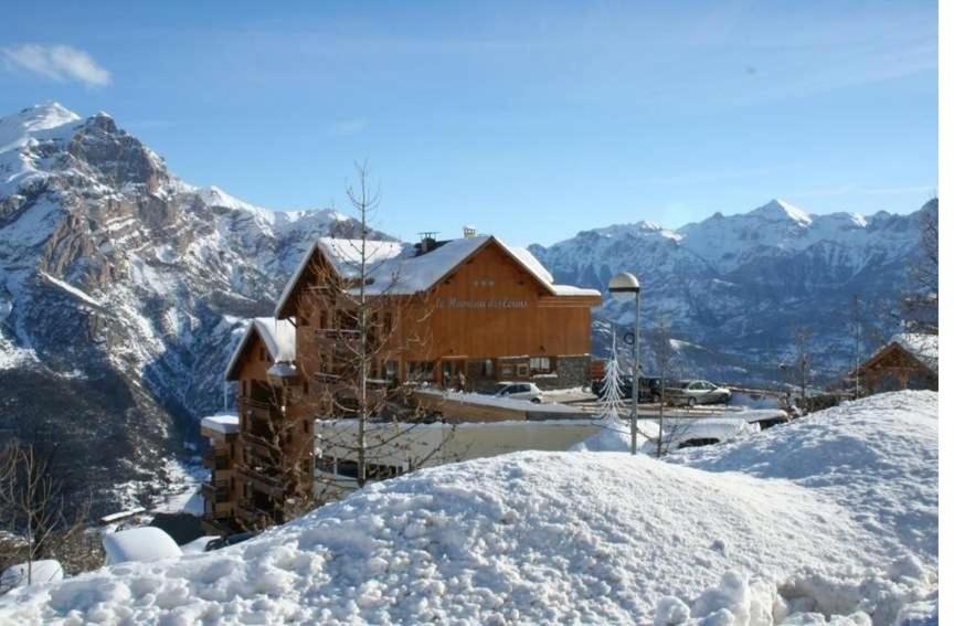 Le Hameau des Ecrins Station 1800 appartement pied des pistes 16