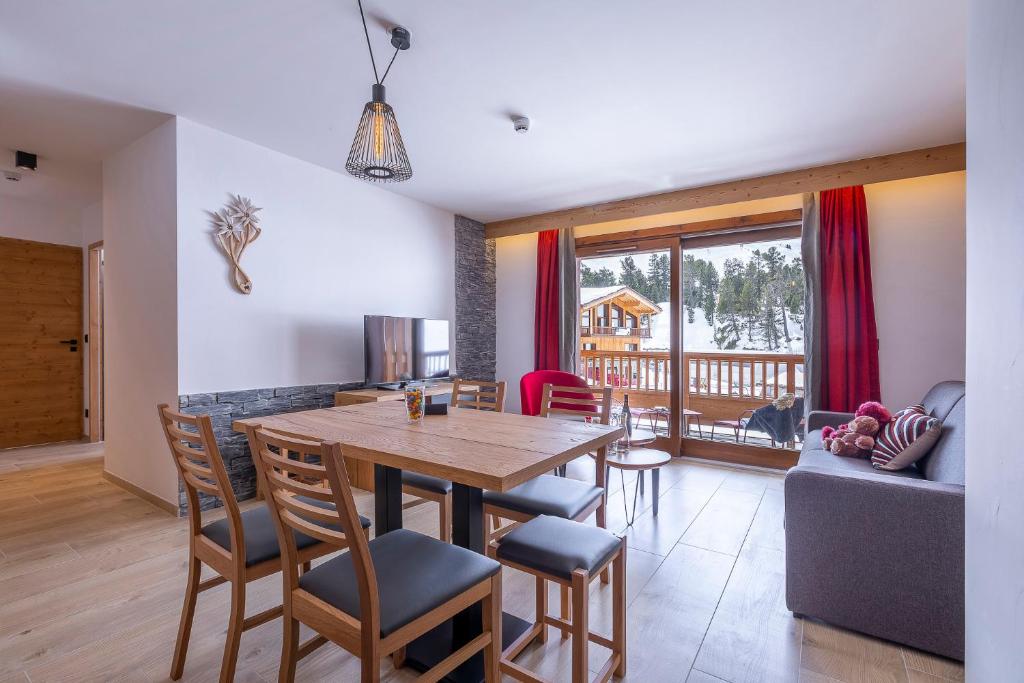 Le Hameau des Oursons appartement pied des pistes 7