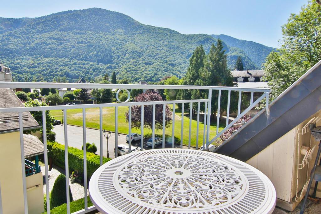 Le Marmandais T3 lumineux duplex balcon parking wifi proche thermes ascenseur 4 personnes appartement pied des pistes 10