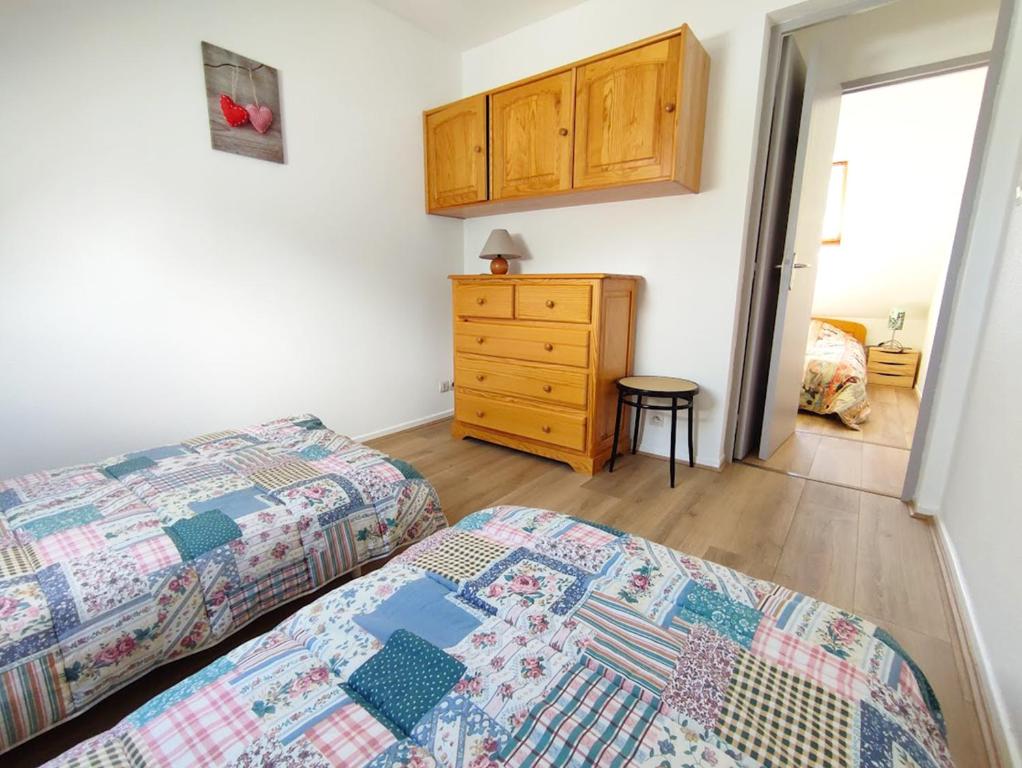 Le Marmandais T3 lumineux duplex balcon parking wifi proche thermes ascenseur 4 personnes appartement pied des pistes 6