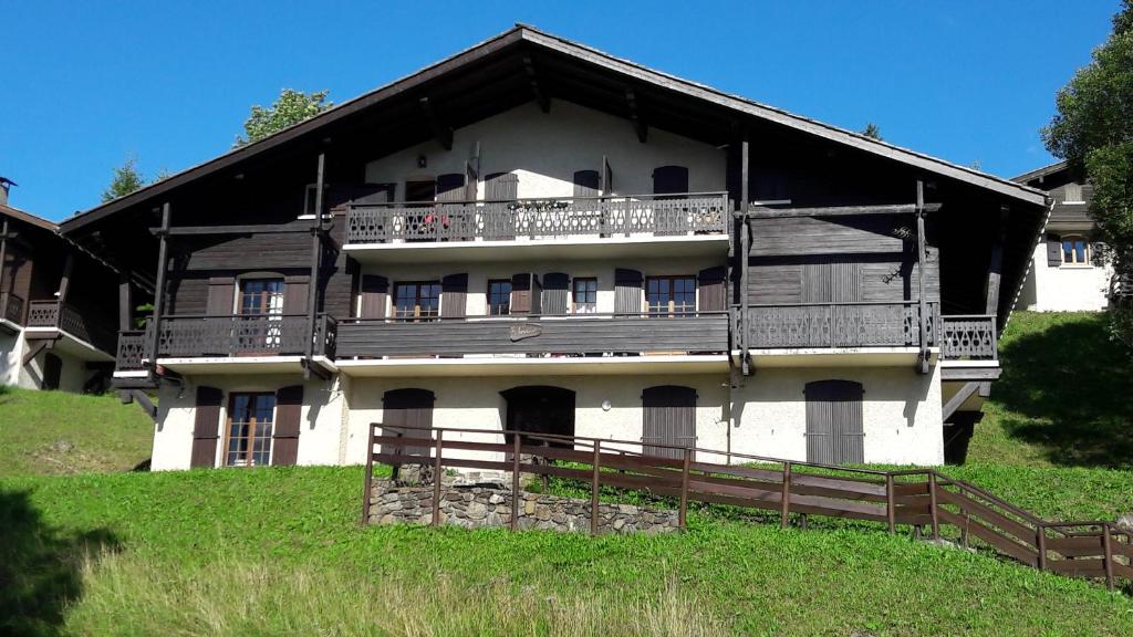 Le Narcisse Crest Voland appartement pied des pistes 4