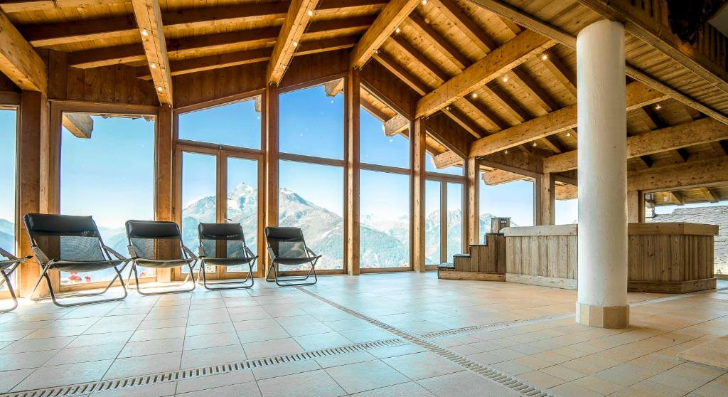 Le Panoramic hotel pied des pistes 4
