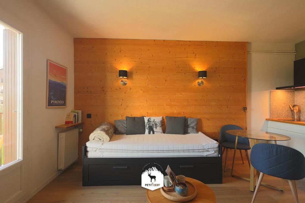 Le Petit Ours Le Petit Cerf Studios vue lac montagnes appartement pied des pistes 17