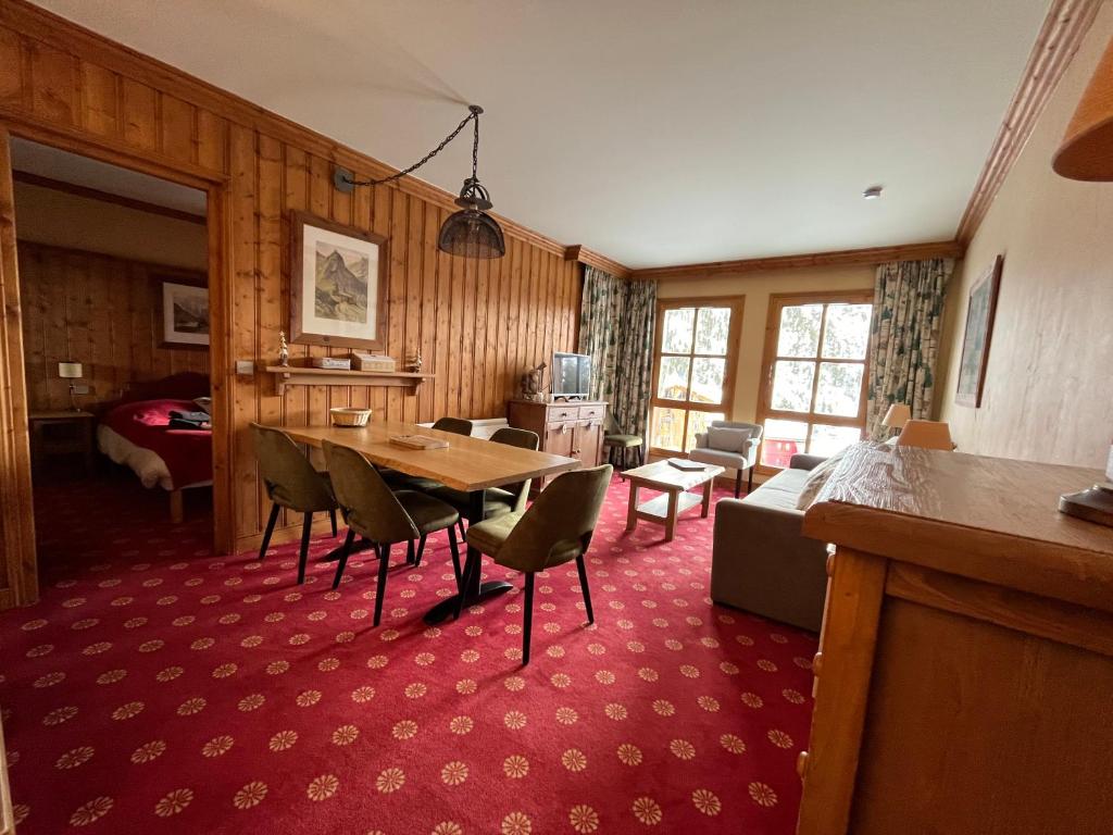 Le Refuge du Montagnard Arc 1950 Skis aux pieds Spa appartement pied des pistes 3