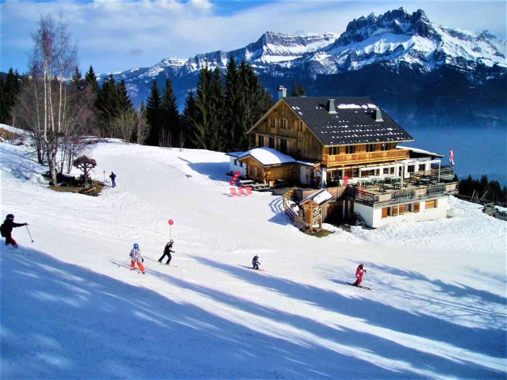 Le Refuge gite pied des pistes 9
