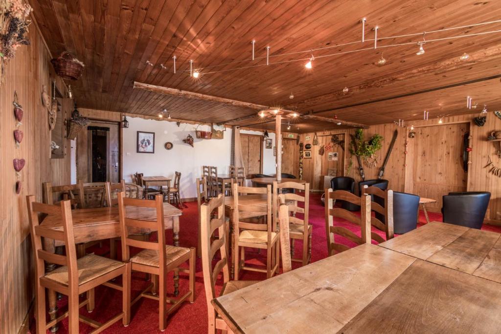 Le Relais du Petit Saint Bernard hotel pied des pistes 19