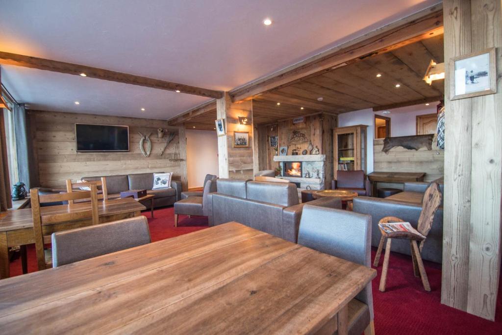 Le Relais du Petit Saint Bernard hotel pied des pistes 4