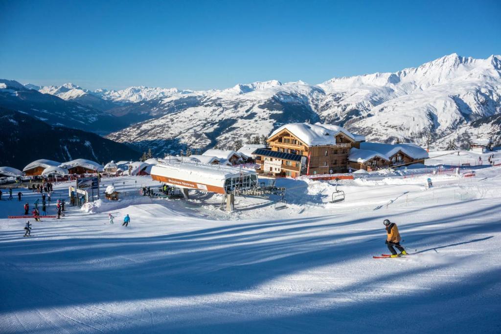 Le Relais du Petit Saint Bernard hotel pied des pistes 9