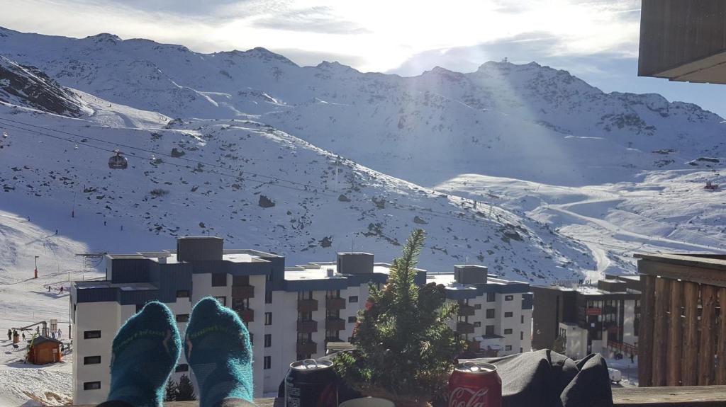 Le Serac W6 appartement avec veranda en angle vue panoramique gerer par particulier sur place appartement pied des pistes 7