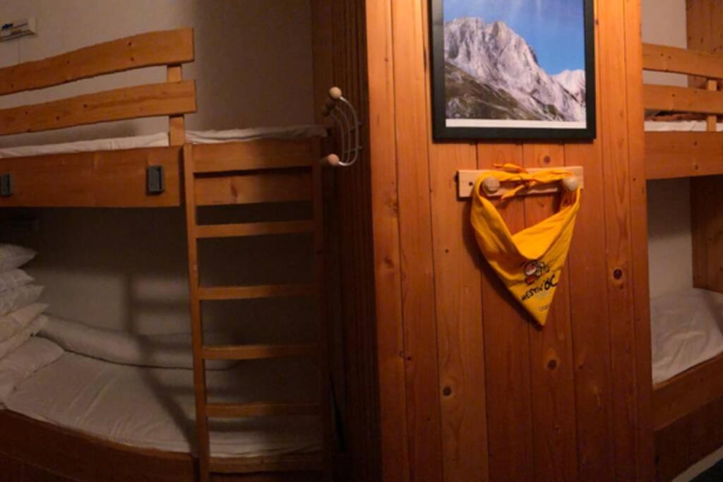 Le Skidoux 2 au pied des pistes vue montagne appartement pied des pistes 6