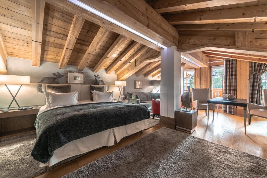 Le Strato hotel pied des pistes 1