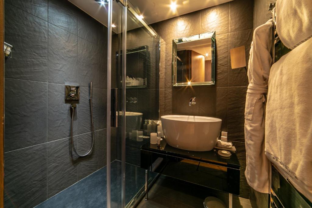 Le Strato hotel pied des pistes 18