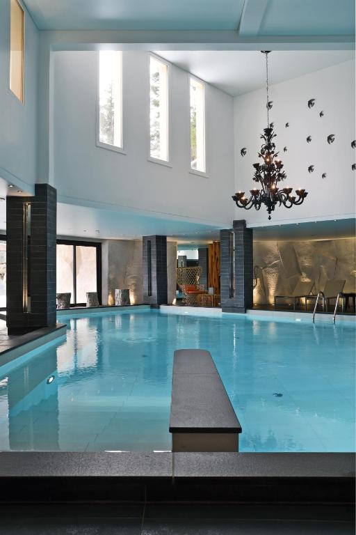 Le Strato hotel pied des pistes 3