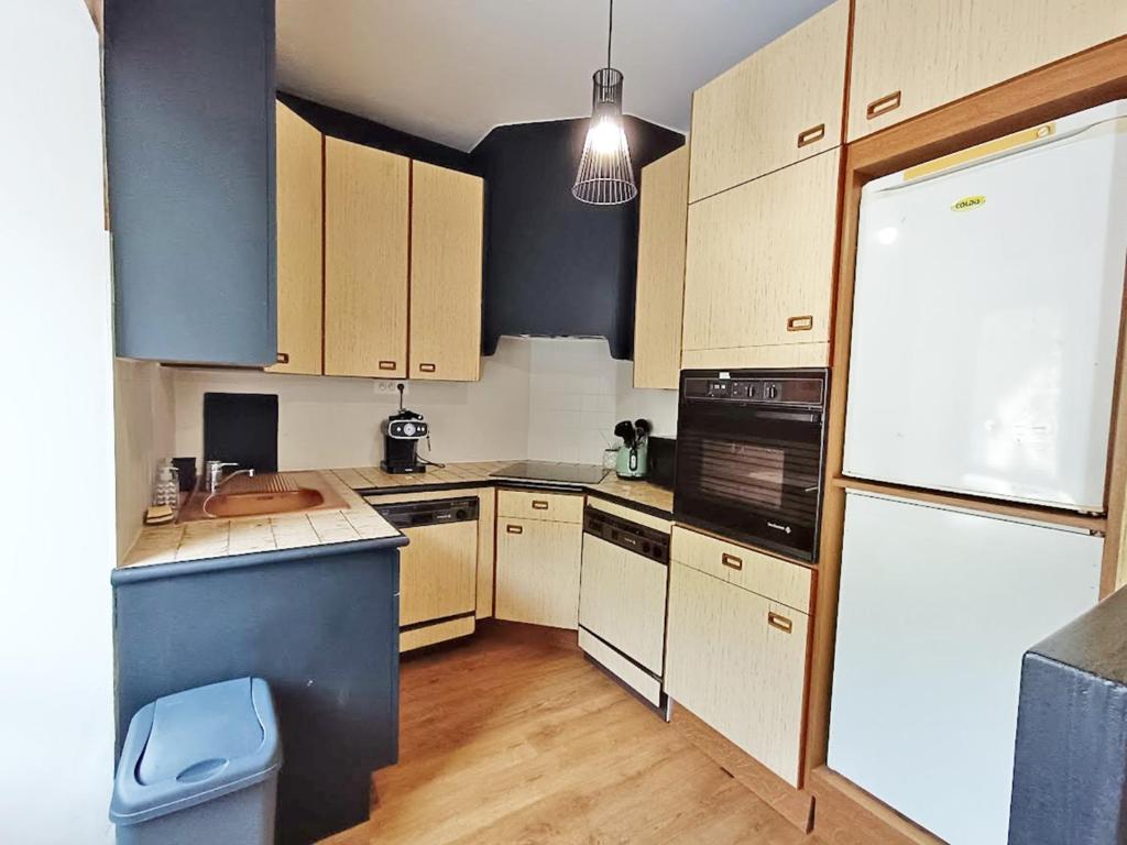 Le Telecab T5 wifi cave ascenseur 8 personnes appartement pied des pistes 7