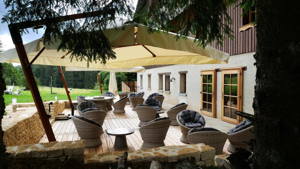 Le Tillau hotel pied des pistes 9