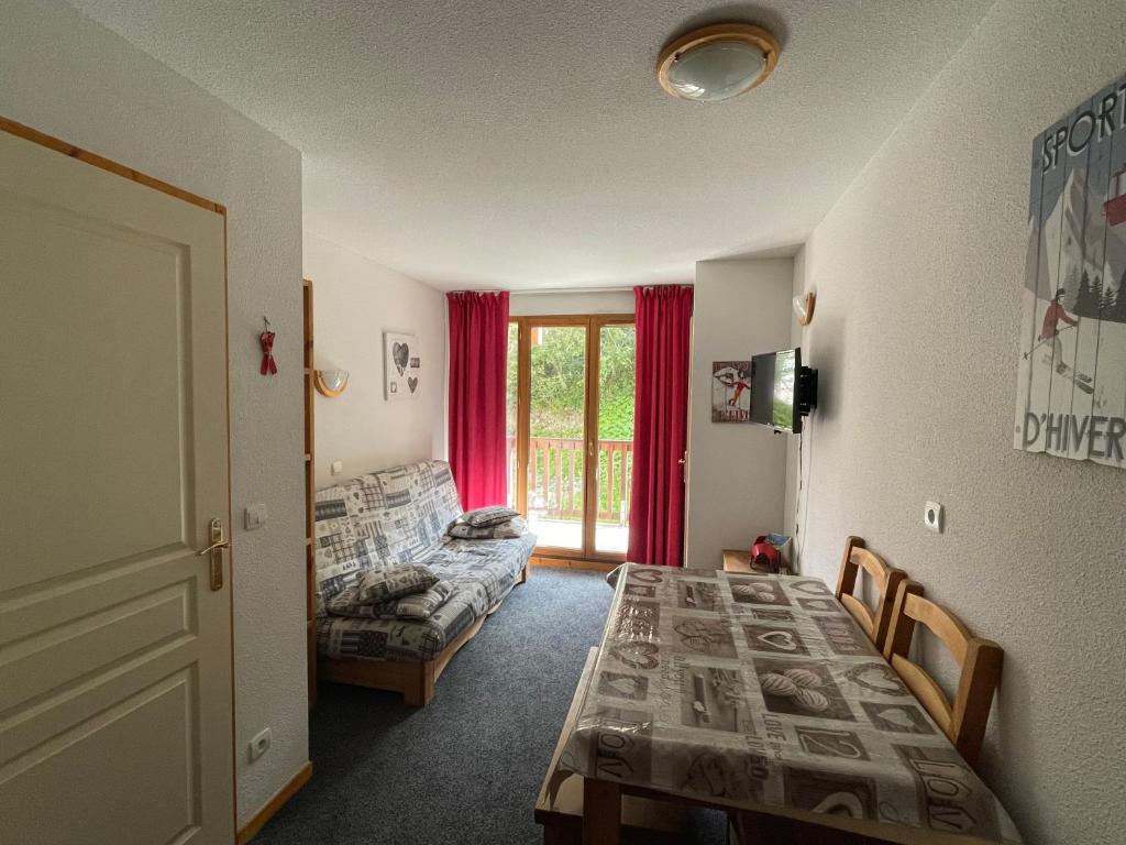 Le ValmySki appartement pied des pistes 1
