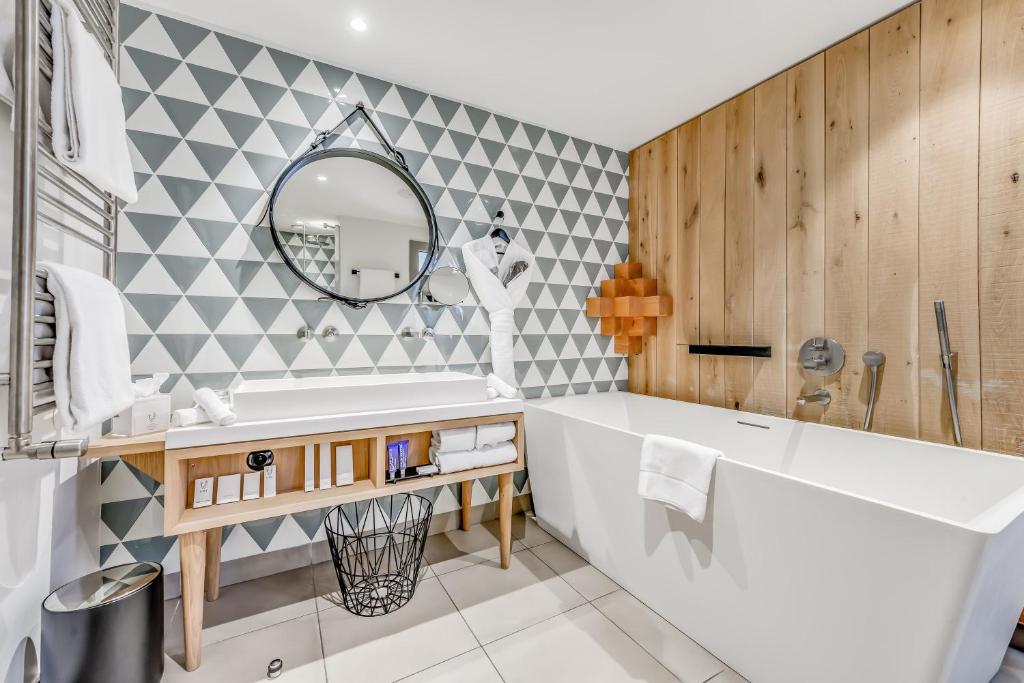 Le Yule Hotel Spa hotel pied des pistes 7