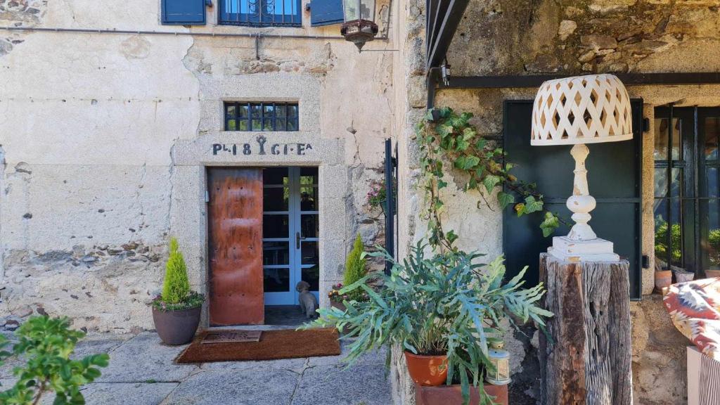 Le chateau brangoly hotel pied des pistes 10