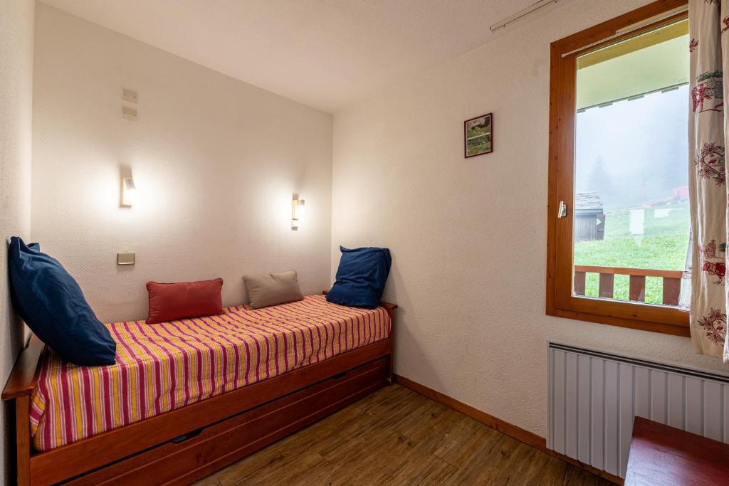 Le cheval blanc E7 appartement pied des pistes 15