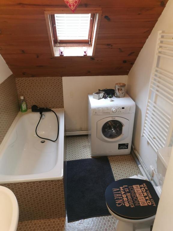 Le petit Chalet Luchonnais appartement pied des pistes 7