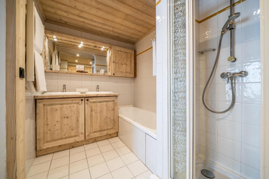 Les Balcons de Pralong Courchevel 1850 by EMERALD STAY appartement pied des pistes 2
