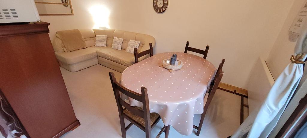 Les Bottieres 73300 T3 50m2 4 a 6 pers appartement pied des pistes 7