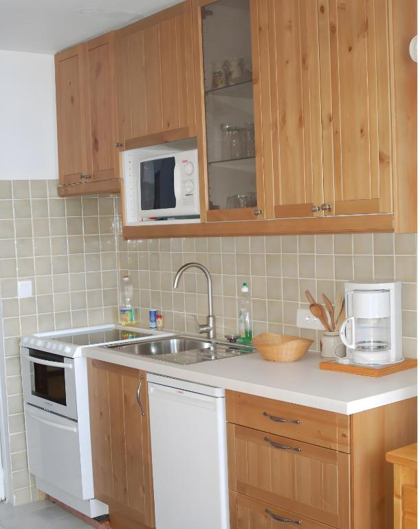 Les Bouquetins A appartement pied des pistes 10