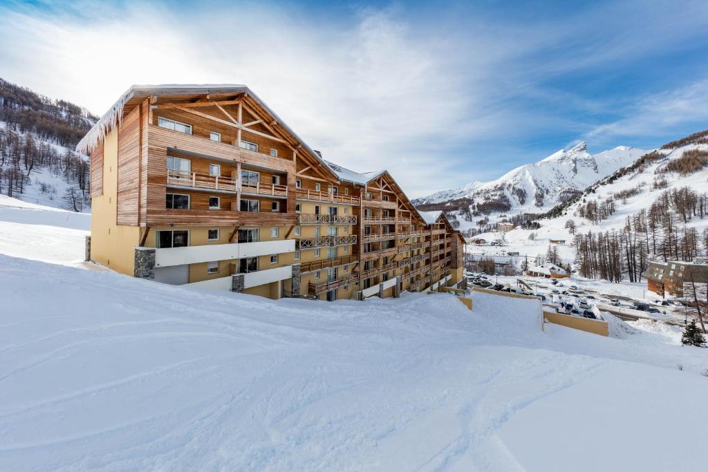 Les Cimes Du Val DAllos hotel pied des pistes 11