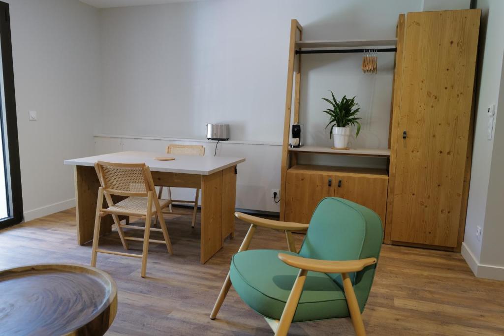 Les Gites dAillon et dAilleurs appartement pied des pistes 19