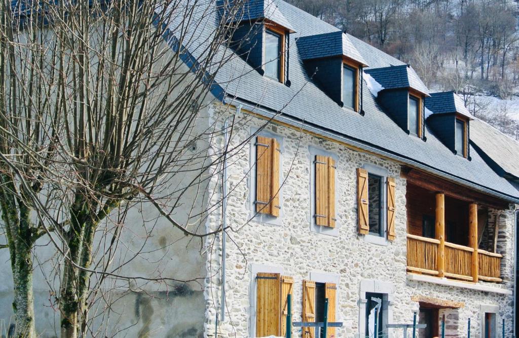 Les Granges de Clarabide gite pied des pistes