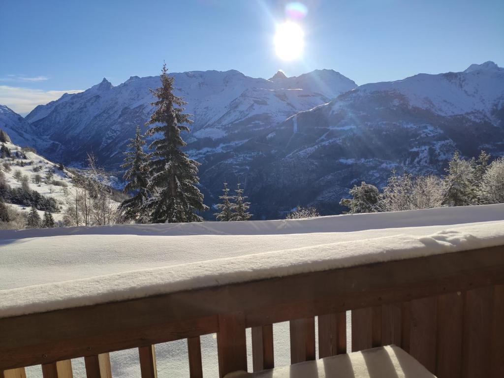 Les Iris T2 station Alpe Huez appartement pied des pistes 2