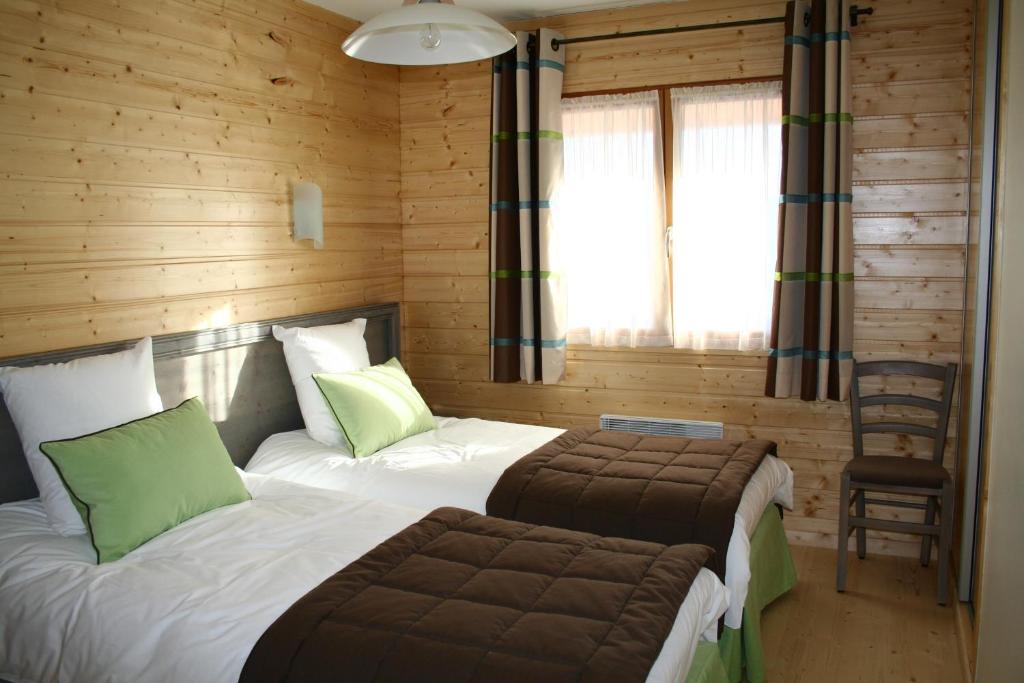 Les Loges du Jura 4 etoiles appartement pied des pistes 1