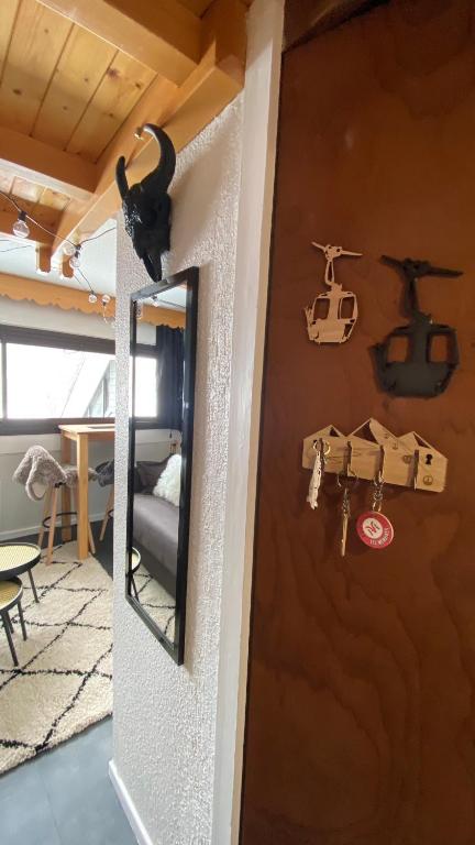 Les Menuires centre Chaleureux studio sur les pistes appartement pied des pistes 1