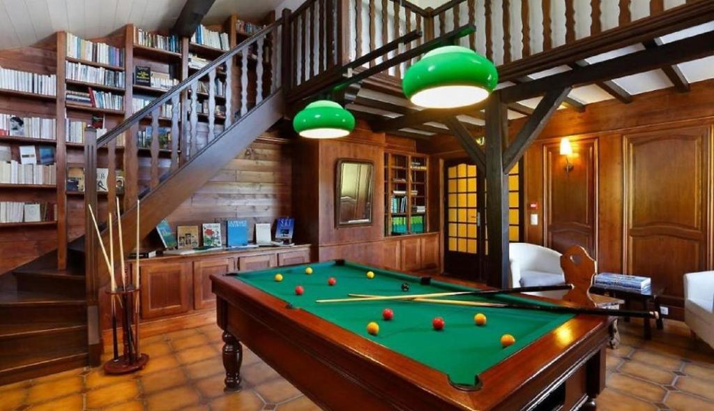 Les Roches 1500 hotel pied des pistes 7