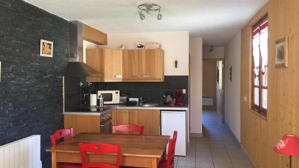 Les Serintes appartement pied des pistes 19