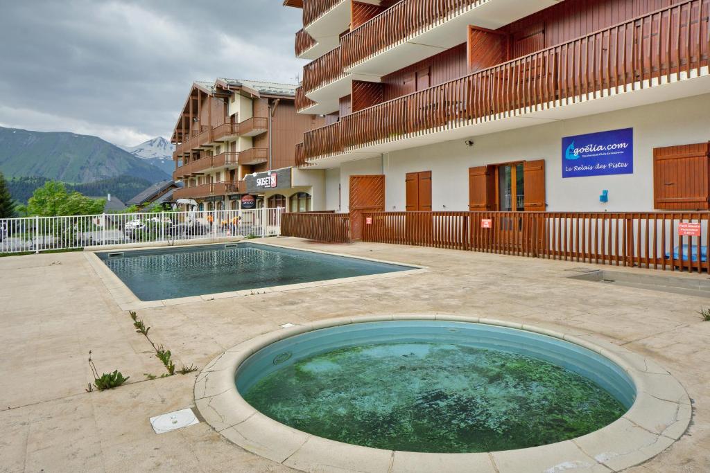 Les aiguilles darves 29 appartement pied des pistes 17