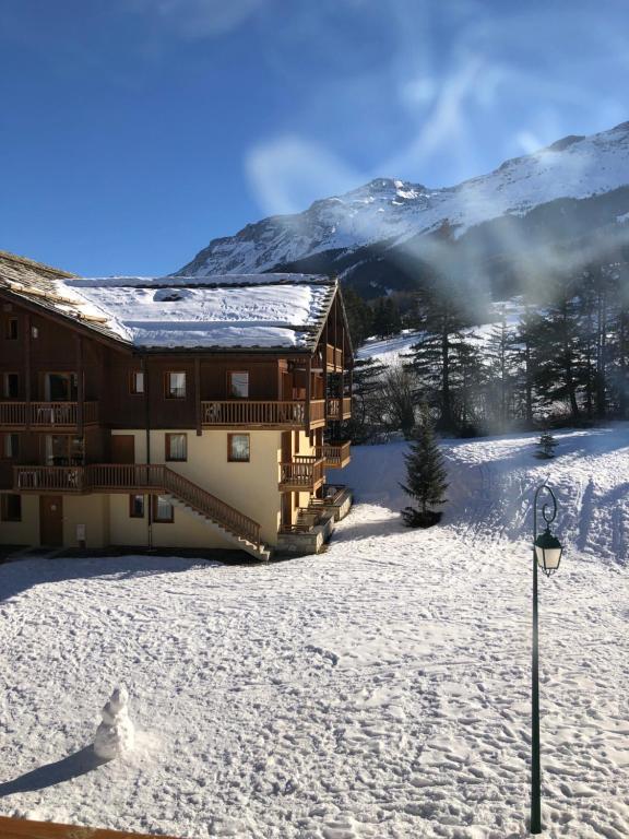 Les alpages location appartement 108 appartement pied des pistes 13
