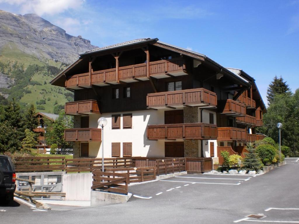 Location Montagne appartement pied des pistes 5
