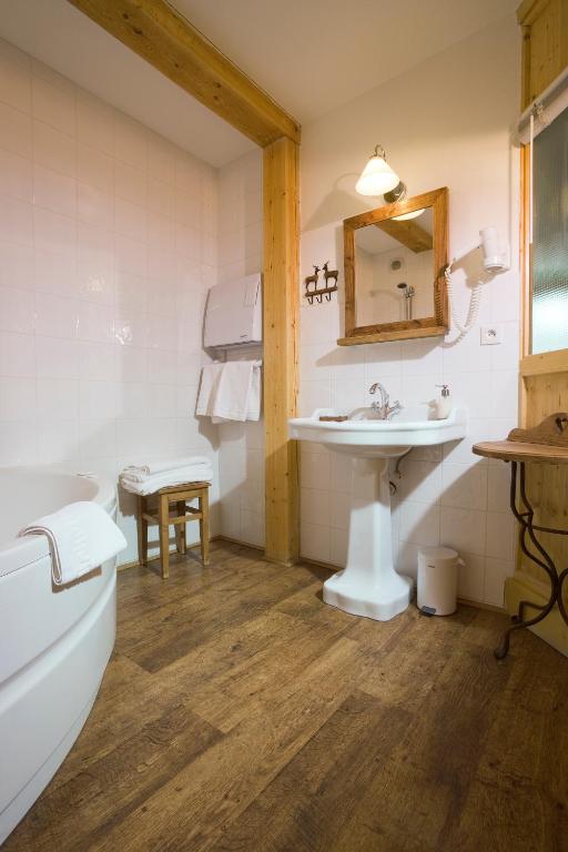 Lodge Hotel Les Rousses hotel pied des pistes 10